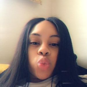 Meet your Posher, Imani